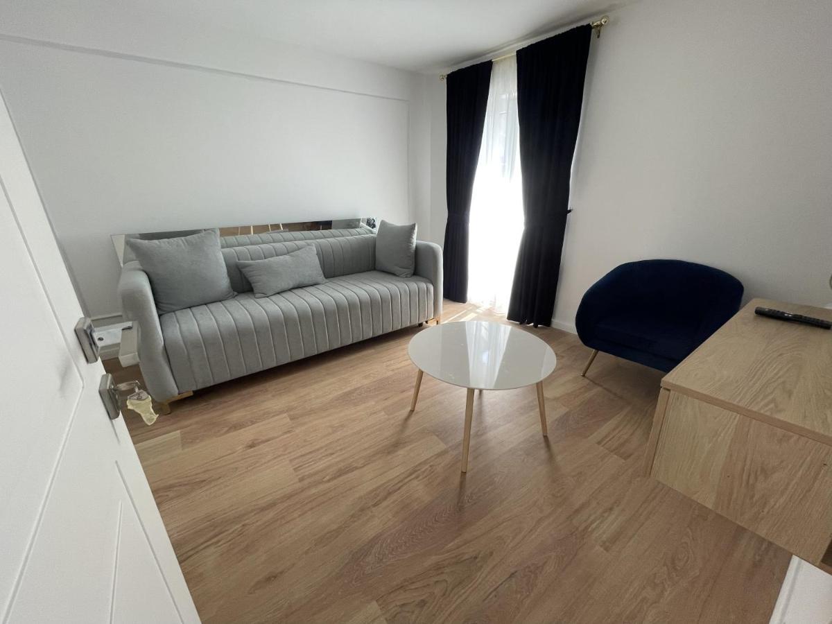 Lungomare Apartments Petrovac Exterior photo